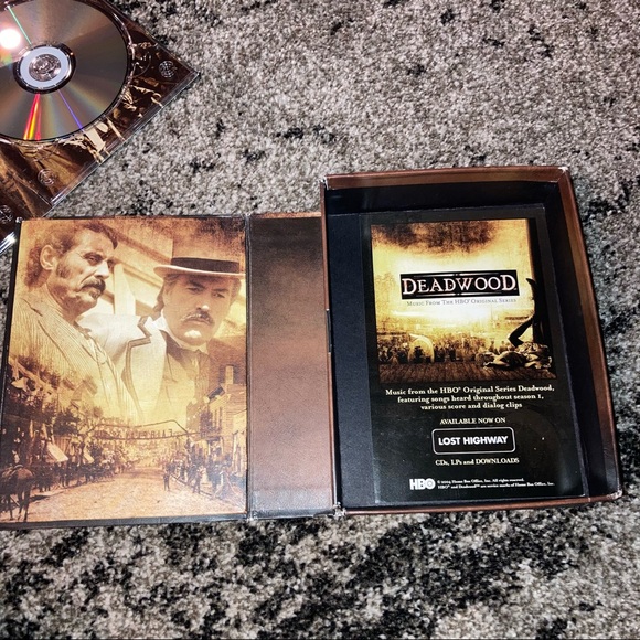 Deadwood complete season one 6 disc - Picture 6 of 11